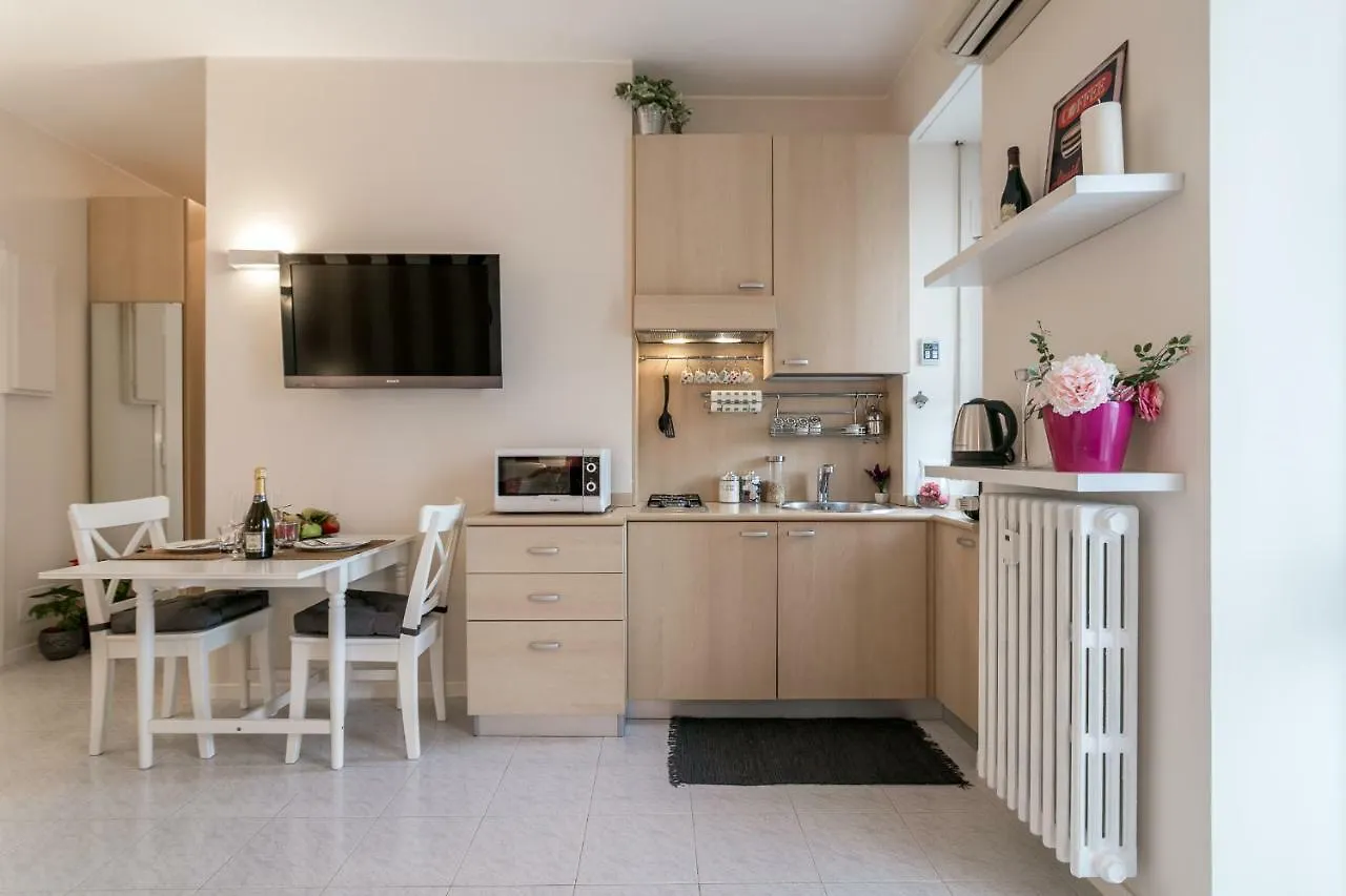 Violet Home - Loreto Milan Apartment