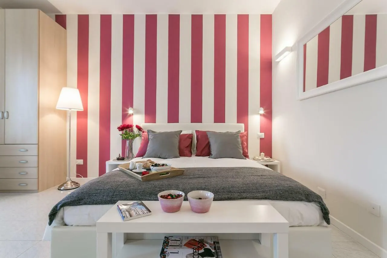 Violet Home - Loreto Milano Lägenhet